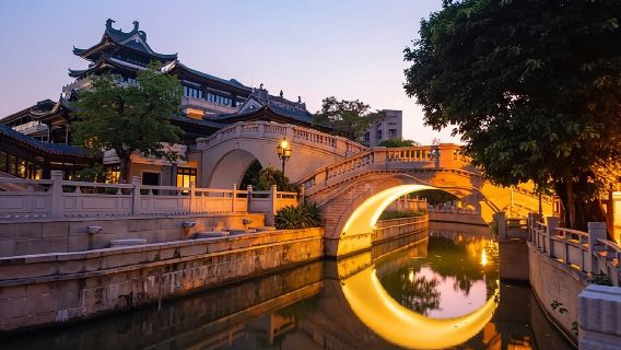Old Guangzhou Backstreet Alley Local Market Walking Private Tour