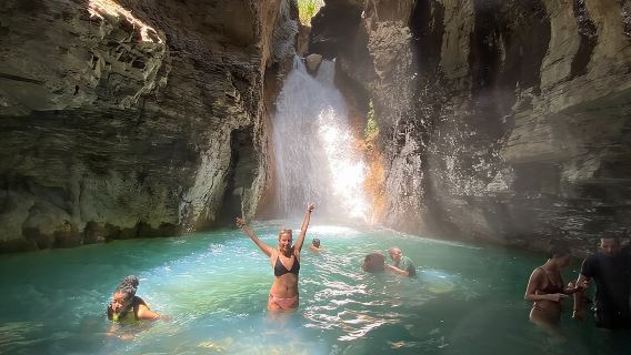 Abenteuerwanderung zum La Leona Wasserfall (Gruppentour)