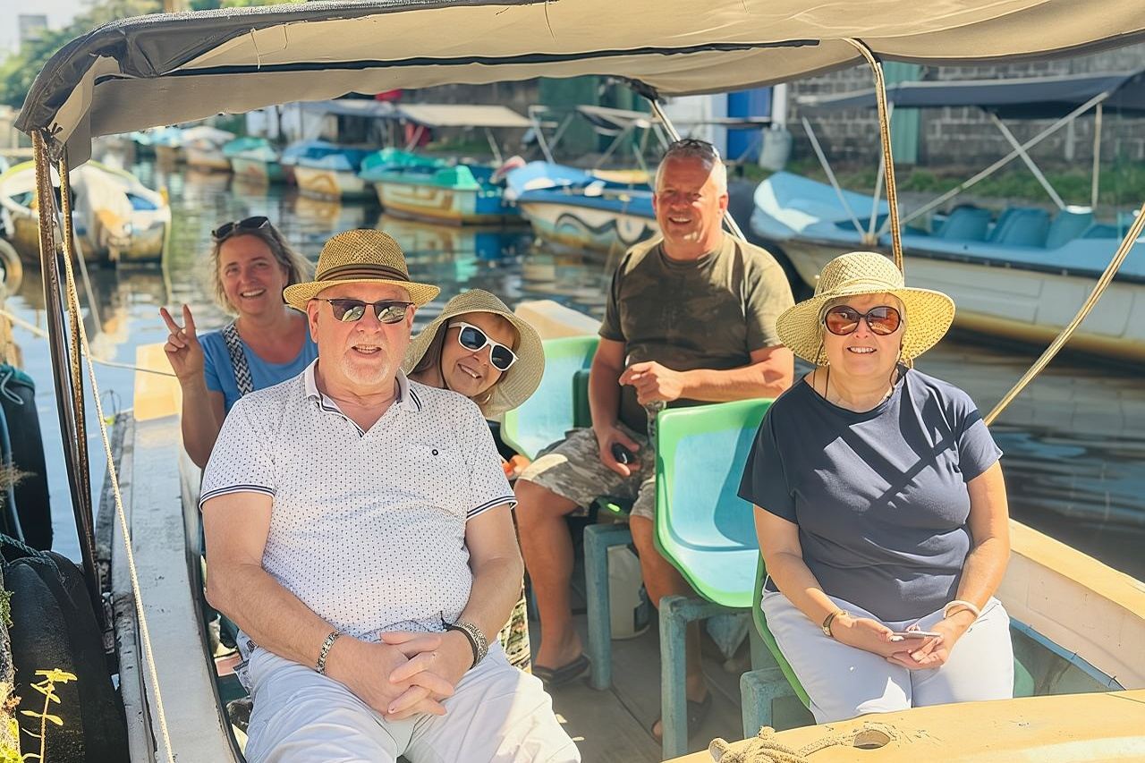 Safari in barca sulla laguna di Negombo da Negombo