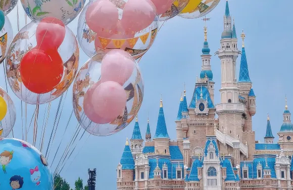 上海迪士尼優惠票+導遊帶玩/早享卡/8大項目尊享卡/多款套餐