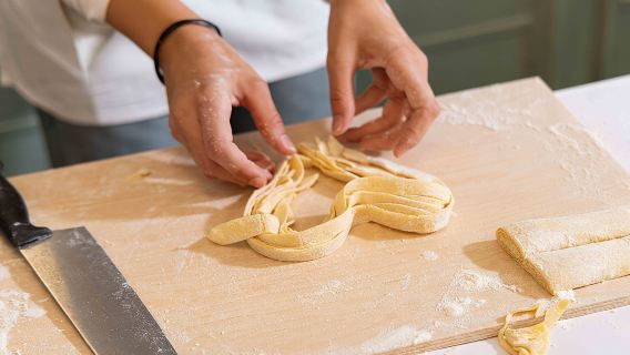 Top Class of Ravioli, Fettuccine and Tiramisu Workshop in Rome