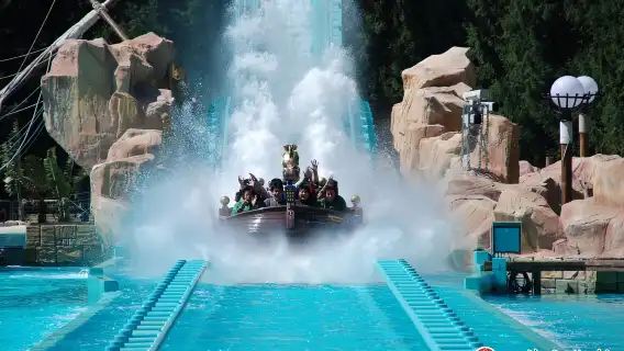 Formosan Aboriginal Culture Village + Sun Moon Lake Ropeway + Taiwan Sun Moon Lake Wenwu Temple 1-day tour join-in tour buy 1 get 1 free