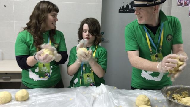 熊貓義工1日研學體驗&親子營◆專車接駁+滾滾鏟屎官日常+贈紀念禮包頒發證書+了解大熊貓知識