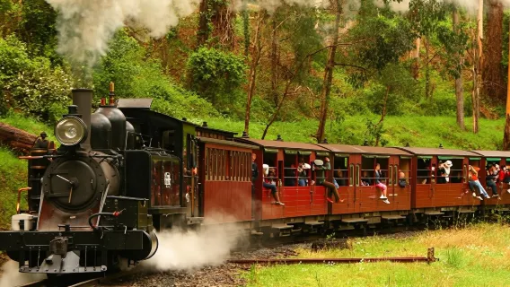 Group-buy English · Melbourne Puffing Billy Half-day Tour · Tour dates available upon request · Includes Chinese audio guide via app
