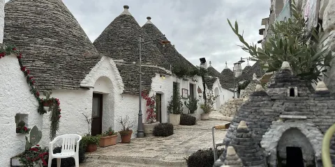 阿爾貝羅貝洛特魯利建築導賞團