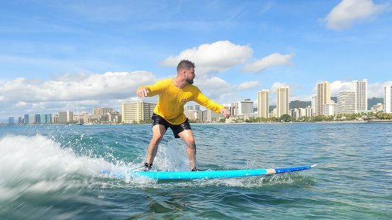 Open Group Surfing Lesson in Waikiki, Hawaii