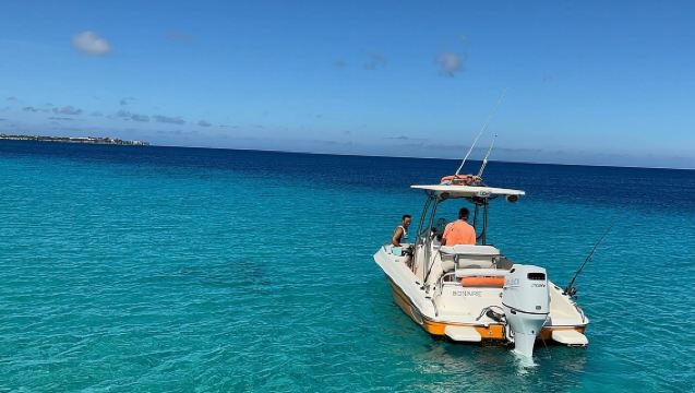 Big Game Fishing charter and Snorkeling trips Bonaire