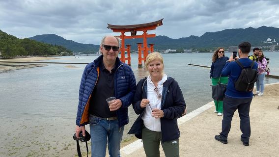 Lawatan Bersiar-siar Persendirian 1 Hari di Hiroshima dan Pulau Miyajima