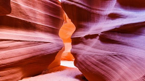 Page: Upper Antelope Canyon Prime Time Entry & Navajo Guide