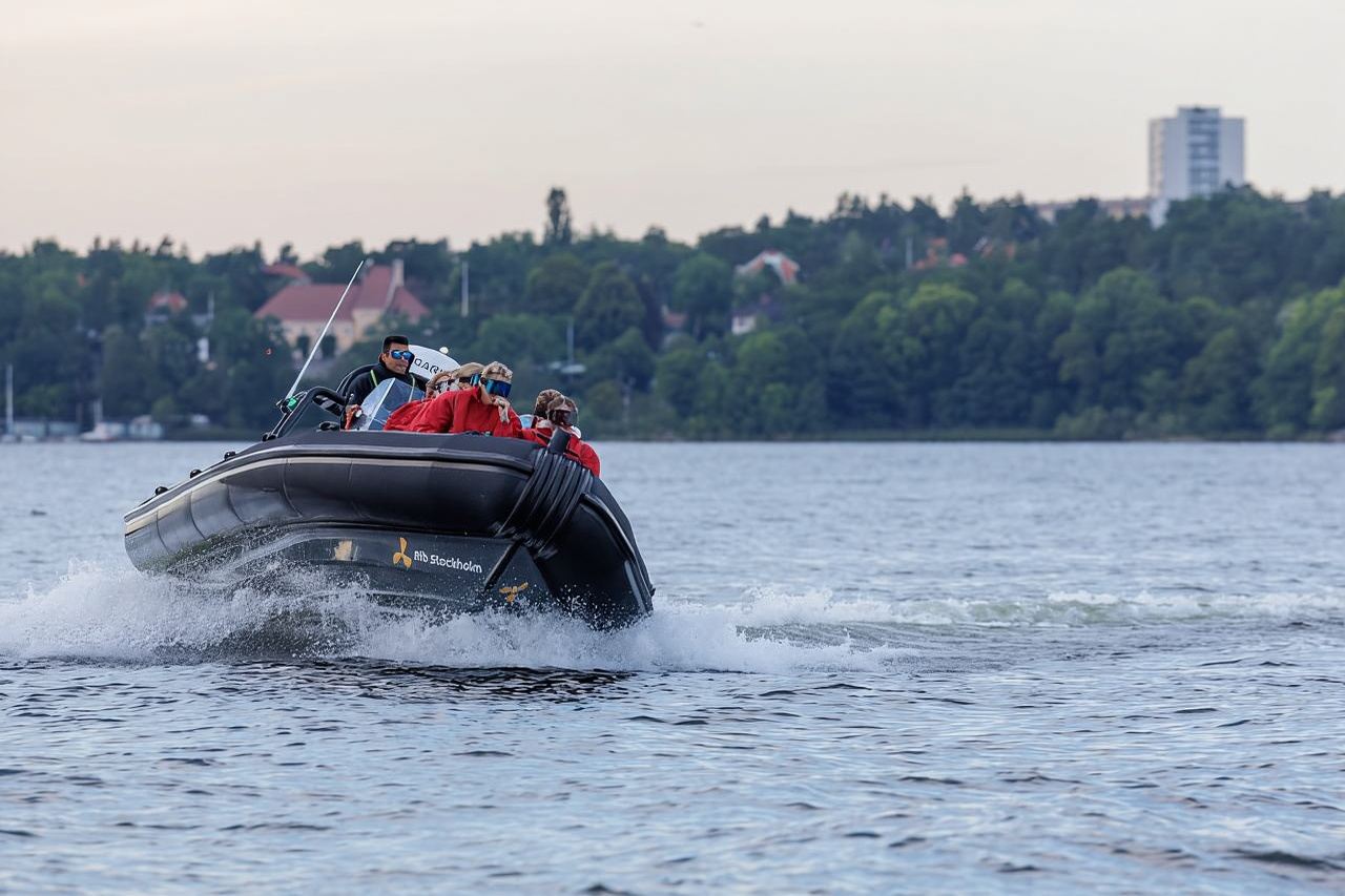 Stockholm: 2-Hour RIB Speed Boat Tour of the Archipelago