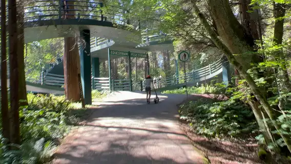 ทัวร์ชมวงจร EUC และ E-scooters ของสวนสาธารณะ Stanley Park