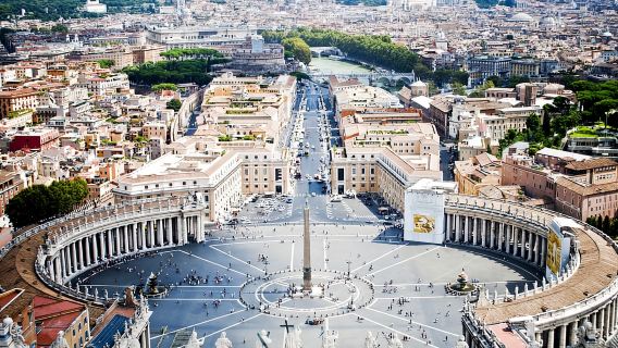 Aeropuerto de Fiumicino (FCO): autobús lanzadera desde/hacia la Ciudad del Vaticano