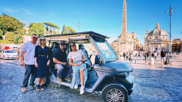 Privétour door Rome per golfkar: voorbij de bekende bezienswaardigheden