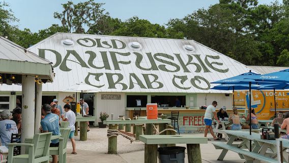 Tägliche Hin- und Rückfahrt mit der Fähre nach Daufuskie Island