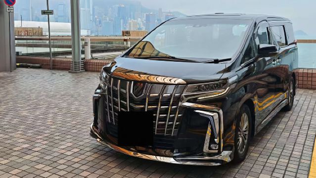 Servicio de coche privado con conductor para traslado desde y hacia el aeropuerto en Zhuhai/Hong Kong/Macao con matrícula transfronteriza del Área de la Gran Bahía, servicio de despacho aduanero rápido y transporte directo al puente Hong Kong-Zhuhai-Macao en el puerto de Hong Kong o el puerto terrestre de Zhuhai