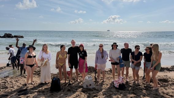 เที่ยวหาดแคทเธดรอลโคฟและฮอตวอเตอร์บีช พร้อมอาหารกลางวัน จากโอ๊คแลนด์