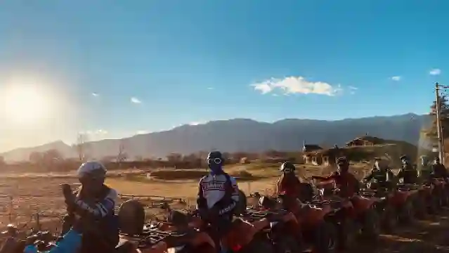 雲南麗江極速户外越野車體驗/全套裝備【麗江古城免費接送/贈送全程跟拍/團建優選】