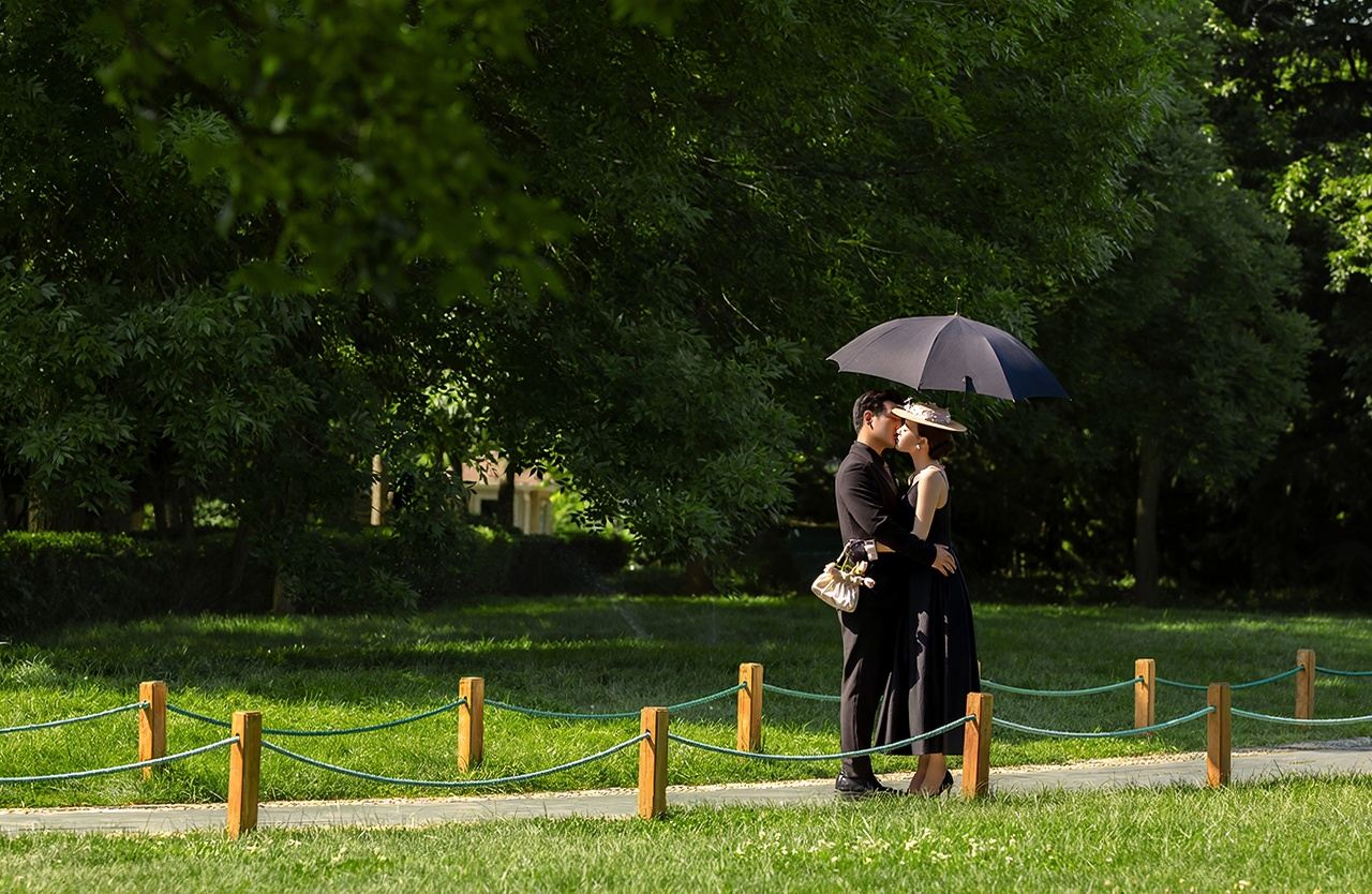 Spaanse fotoshoot in Chinchón[Chauffeur, gids en reisfotograaf + trouwfoto's en dronevideo's + make-up en kleding + op maat gemaakte reis + geen beperking op aantal personen]