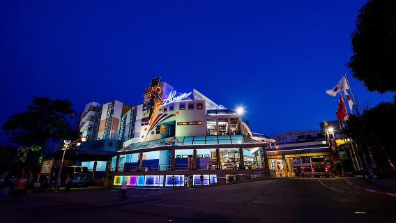 การแสดงคาบาเรต์อัลคาซาร์ พัทยา