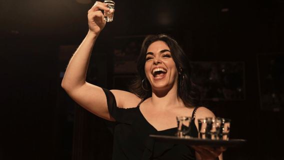 NYC: Entrada para Drunk Shakespeare - Teatro en vivo y cócteles