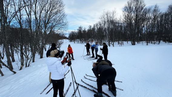 Tromsø: Cross-Country Skiing Beginner Course + Transfer