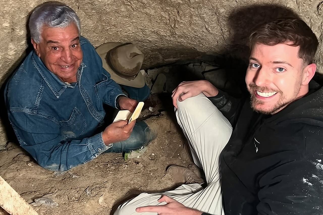 MrBeast 100 ชั่วโมงภายในพีระมิด: ทัวร์สุดพิเศษ