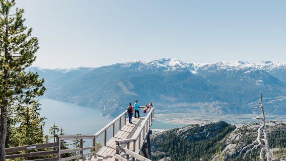 Whistler and Sea to Sky Gondola Tour + Shannon Falls