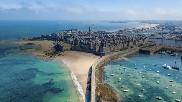 Saint-Malo : visite privée à pied de 2 heures avec commentaire