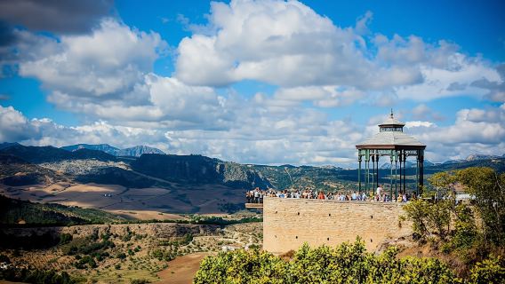 Guided walking tour of Ronda´s historic center