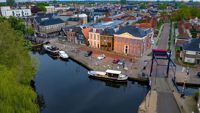 Self guided tour with interactive city game of Heerenveen