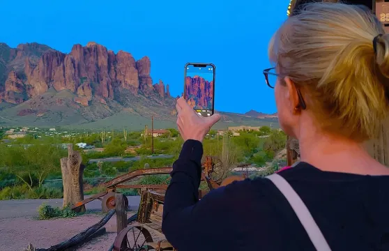 獨家：快樂仙人掌之旅，前往阿帕奇小徑和迷信山