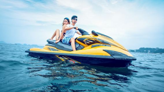 Baie Sud de Bali : expérience en jet ski avec transfert aller-retour en option