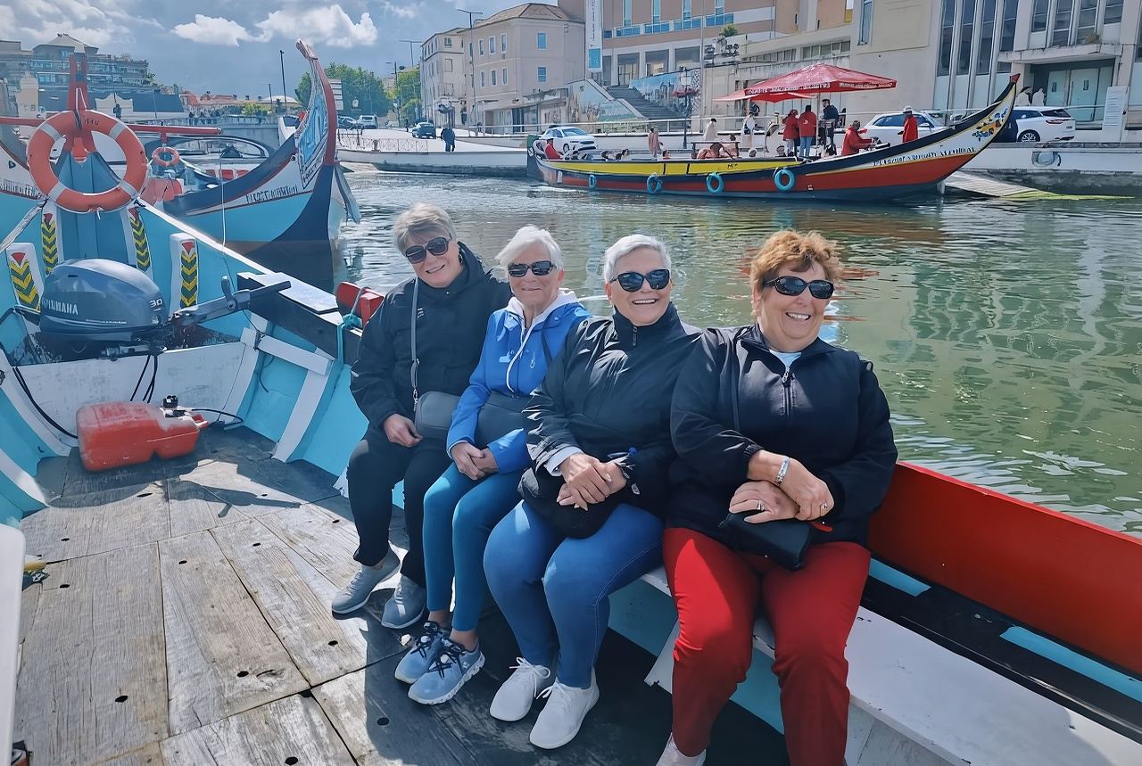 Aveiro: tour guidato di mezza giornata a Porto + crociera + degustazione di dolci e vini