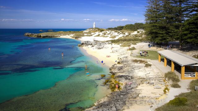 Schnelle Fähre zur Rottnest Island ab Hillarys Boat Harbour inklusive Fahrradverleih