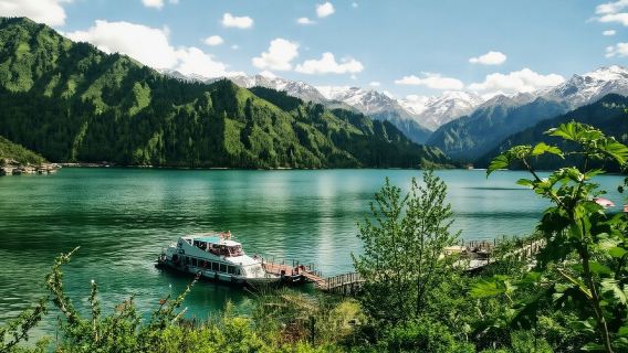 Tianshan Tianchi + Urumqi Botanical Garden 1-day tour [premium private chartered tour]
