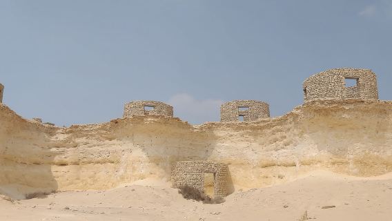 Explore Zekreet: Richard Serra Art & Mushroom Rock Wonders