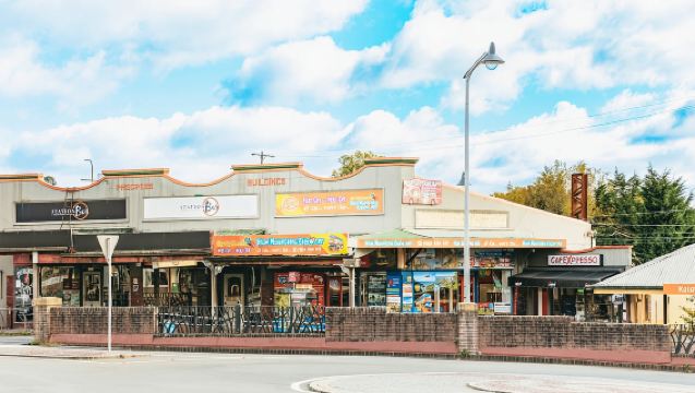 Katoomba: Lyrebird Hop-On Hop-Off and Scenic World Pass