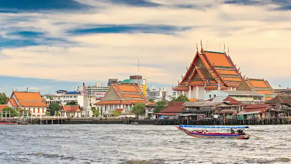 曼谷：空堤市場和邦克拉超島自行車之旅