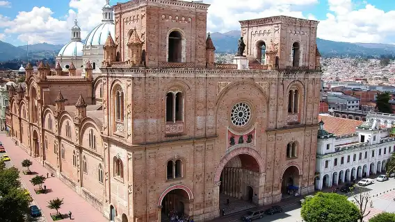 Full-Day Cuenca and Traditional Craft Beer Tasting Tour