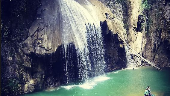 Tour de rappel en la cascada Hongo Mágico
