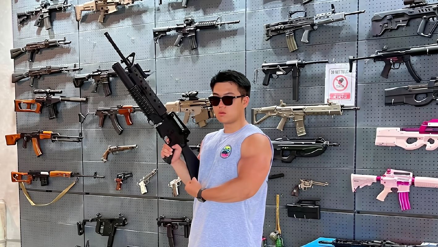 泰國普吉島中文【實彈射擊】真槍射擊/行影記/黃金射手/網紅打卡牆/【神仙半島】側畔/【拉威海鮮市場】附近