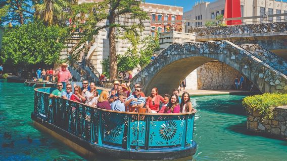 San Antonio Premium City Tour with Alamo & River Walk Cruise