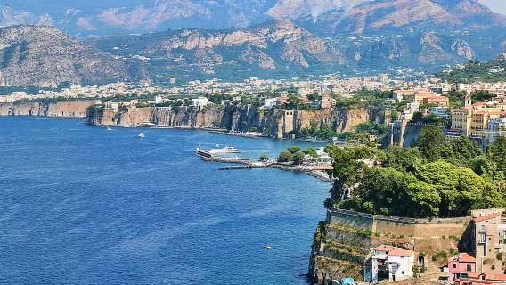 Sorrento and Amalfi Coast Small Group Day Trip from Naples
