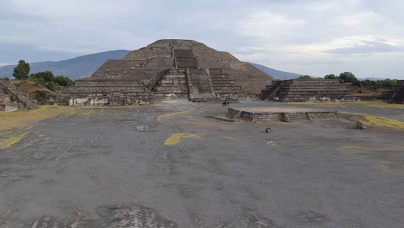 San Juan Teotihuacan de AristaTours