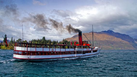 RealNZ Queenstown TSS Steamboat + Tour della fattoria/Pranzo/Cena con barbecue
