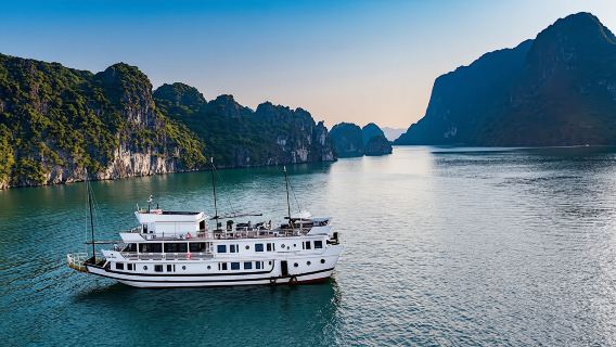 Halong Bay 2 days and 1 night on boat cruise from Hanoi