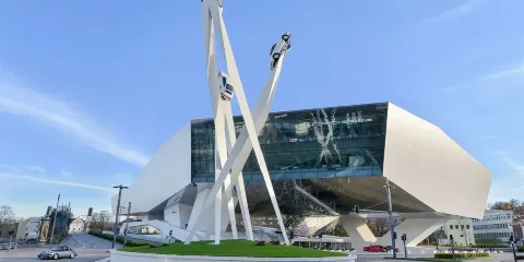 德國斯圖加特保時捷博物館+梅塞德斯奔馳博物館一日遊丨上門接送