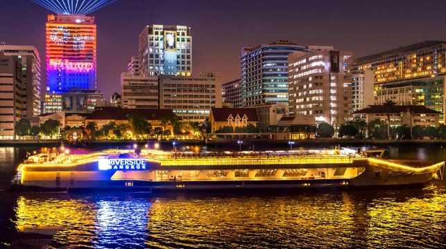 曼谷夜遊湄南河遊船 湄南嘉年華號大型遊輪 男模表演+人妖秀+國際自助晚餐