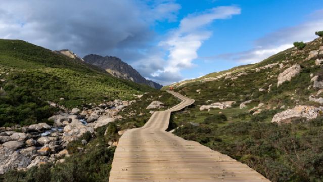 Lawatan sehari ke Tarikan Pelancongan Zhangye Binggou + Danxia [Kereta sewa Zhangye / pengangkutan dari pintu ke pintu / peribadi & bebas]