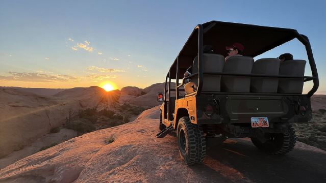 Moab's Original Hummer Adventure: Hell's Revenge Trail Experience
